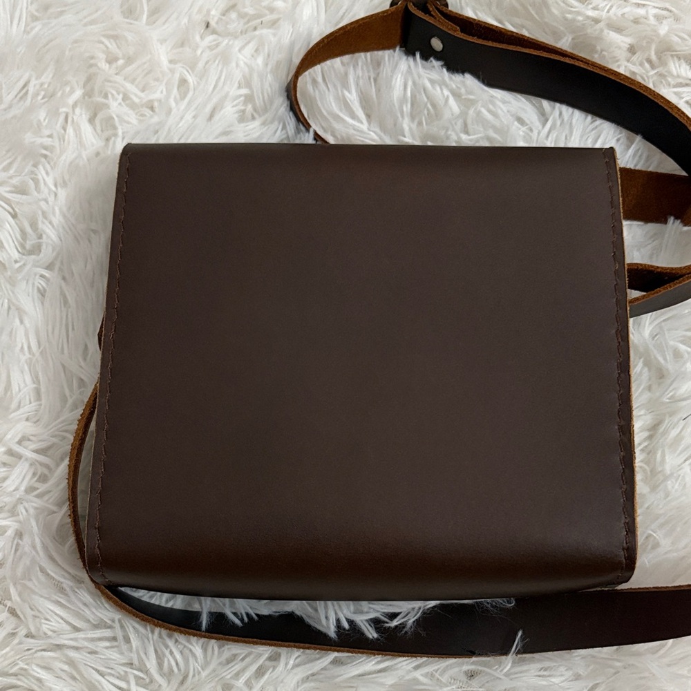 Handmade In Puerto Rico Real Leather Brown Crossbody Bag - Picture 4 of 5